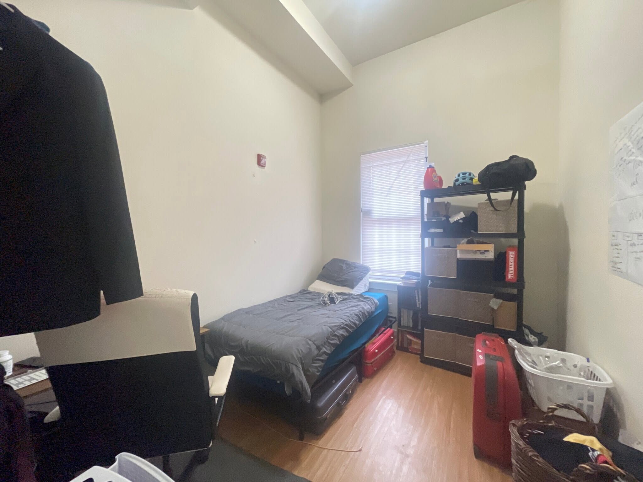 Room in shared apartment near Drexel University