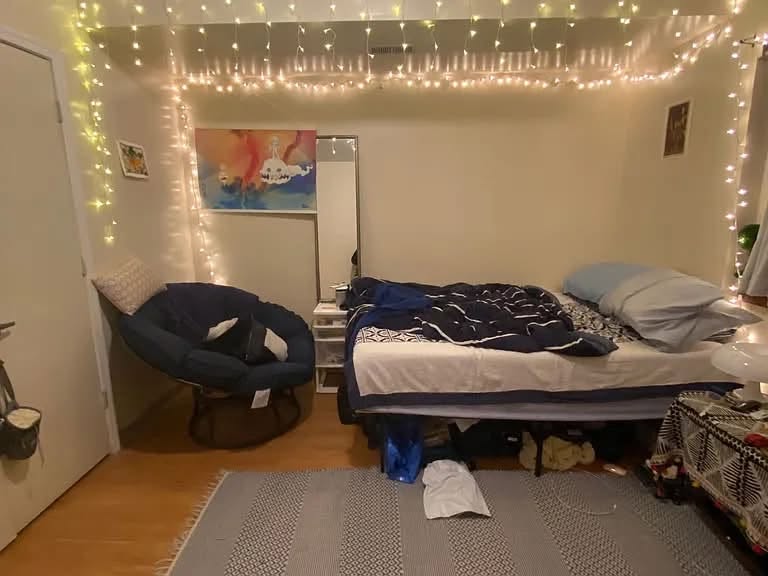 Room in shared apartment near Temple University