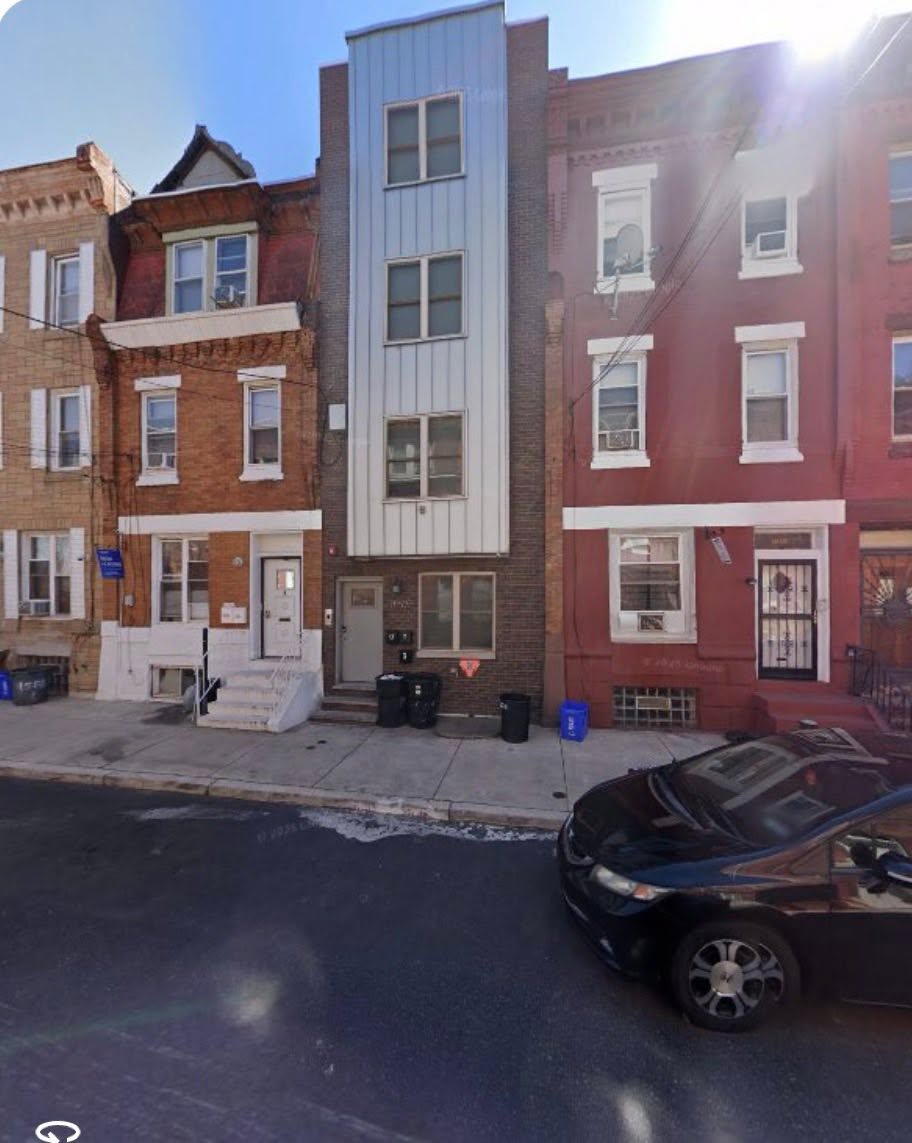 Room in shared apartment near Temple University