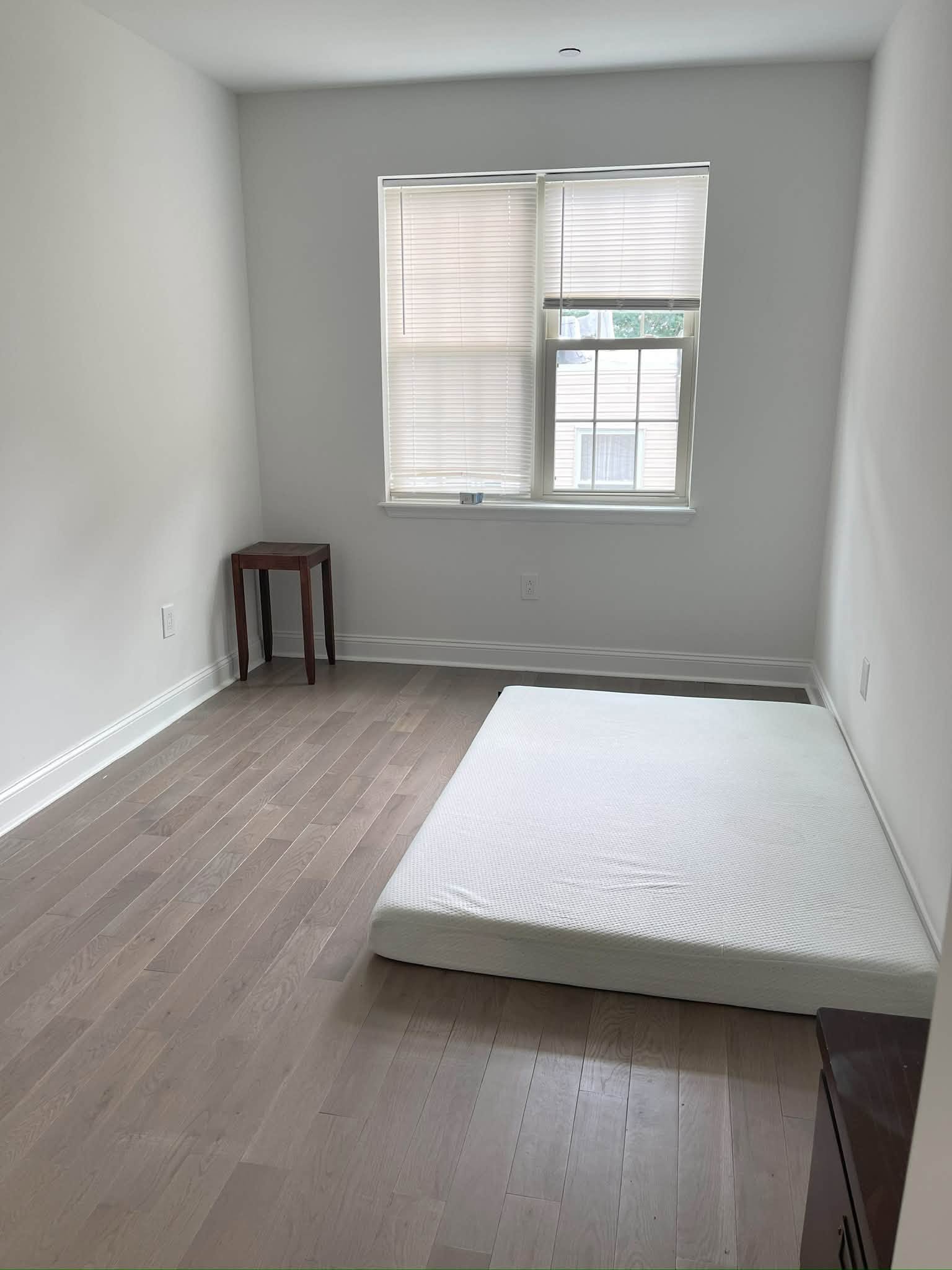 Room in shared apartment near Drexel University
