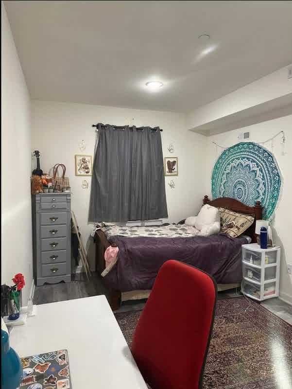 Room in shared apartment near Drexel University