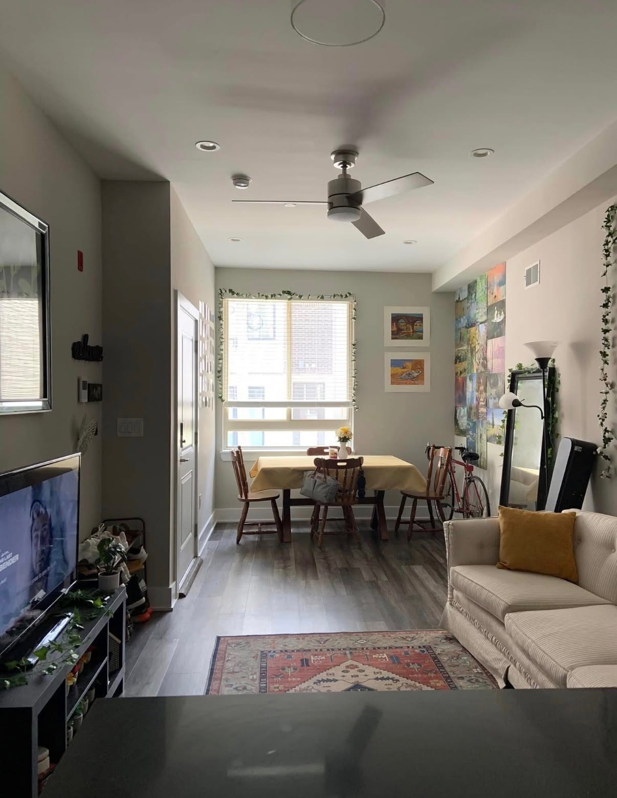 Room in shared apartment near Temple University