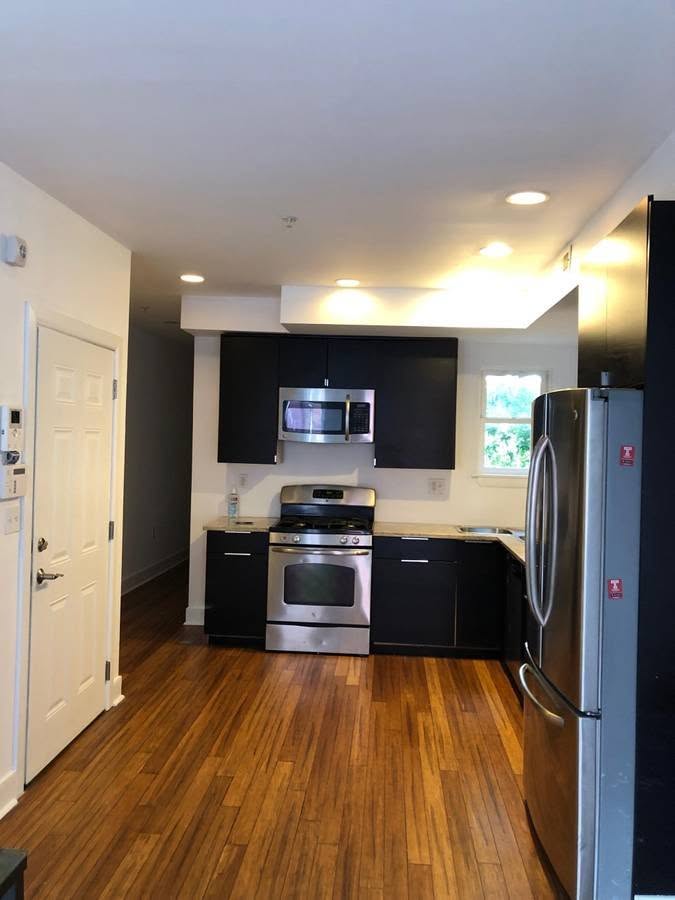 Room in shared apartment near Temple University