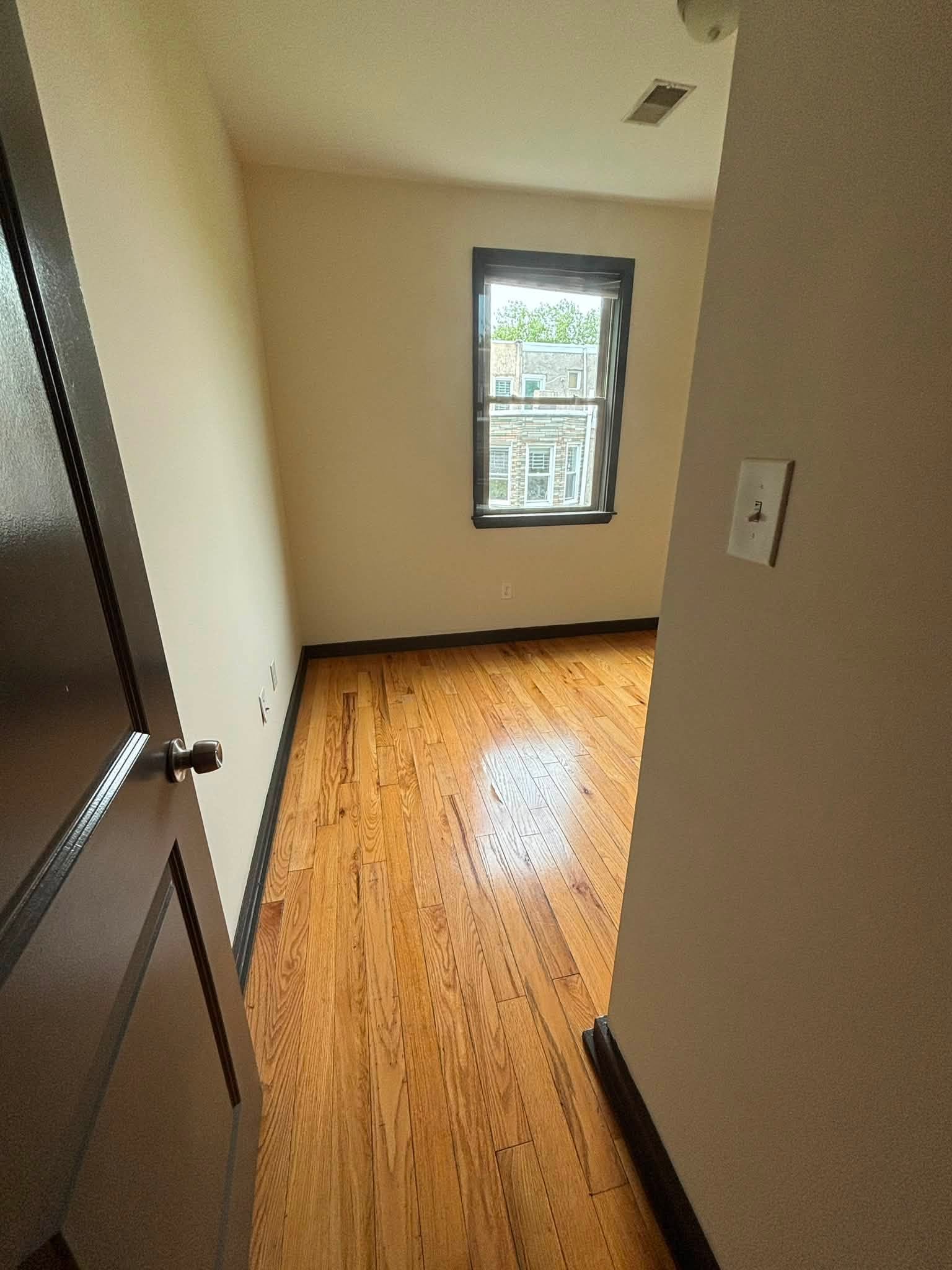 Room in shared apartment near Temple University