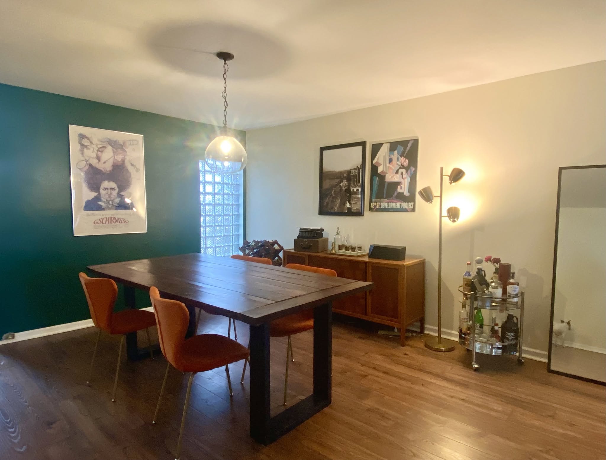 Room in shared apartment near UPenn & Drexel University