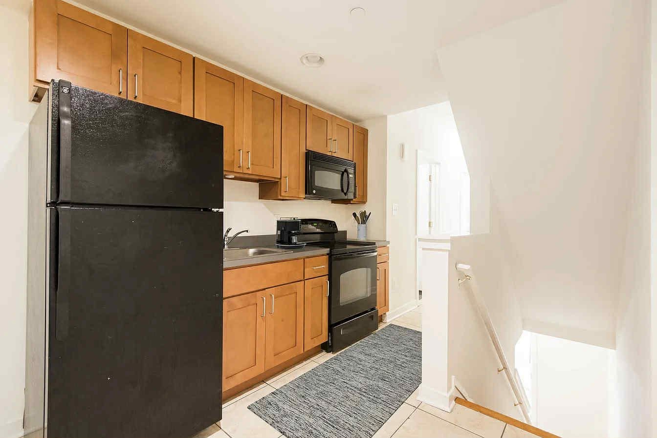 Room in shared apartment near Temple University