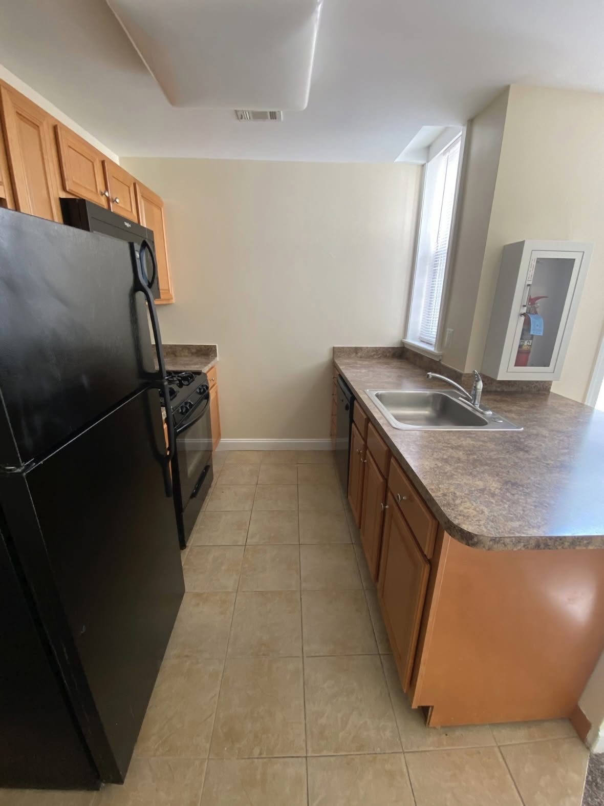 Sublet near UPenn & Drexel University