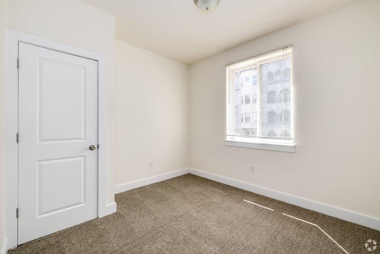 Lease takeover near Drexel University